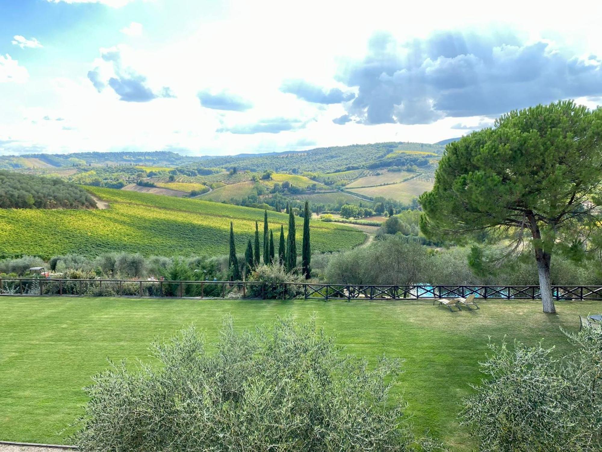 Fattoria Abbazia Monte Oliveto Villa San Gimignano Exteriör bild
