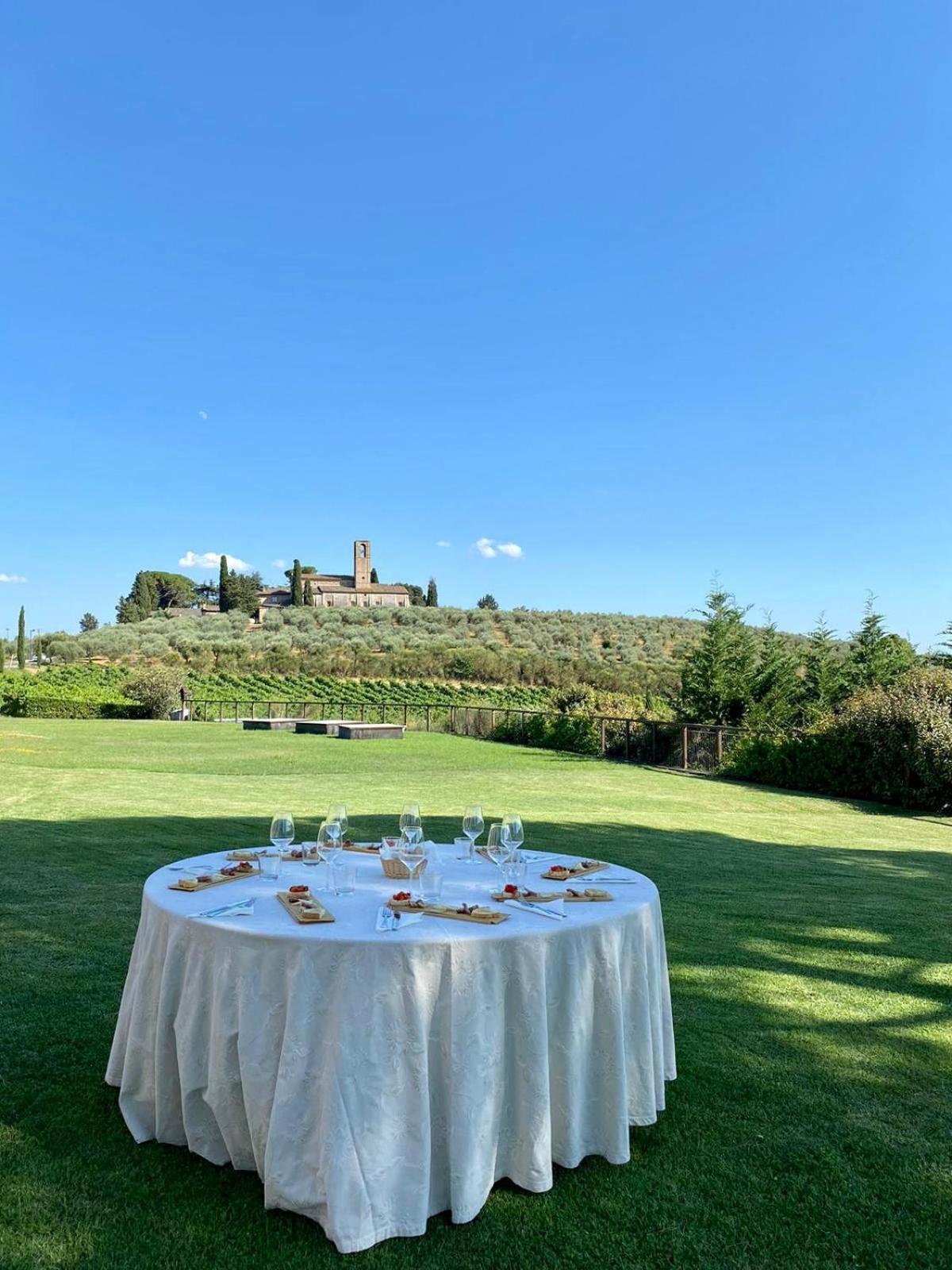 Fattoria Abbazia Monte Oliveto Villa San Gimignano Exteriör bild